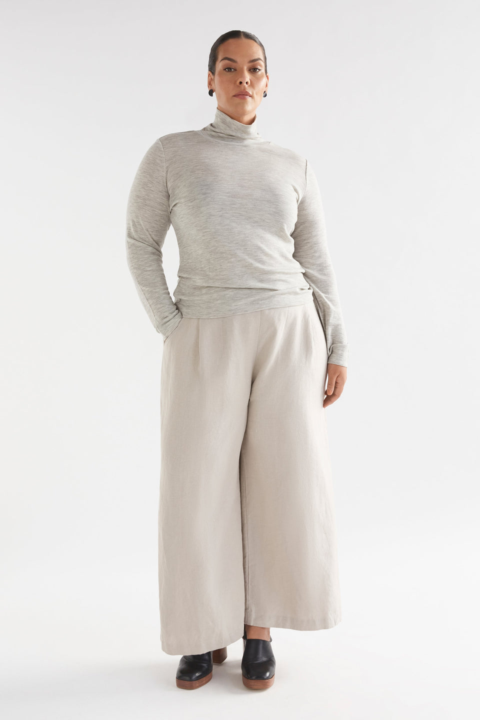 Ilona Pant | Flax