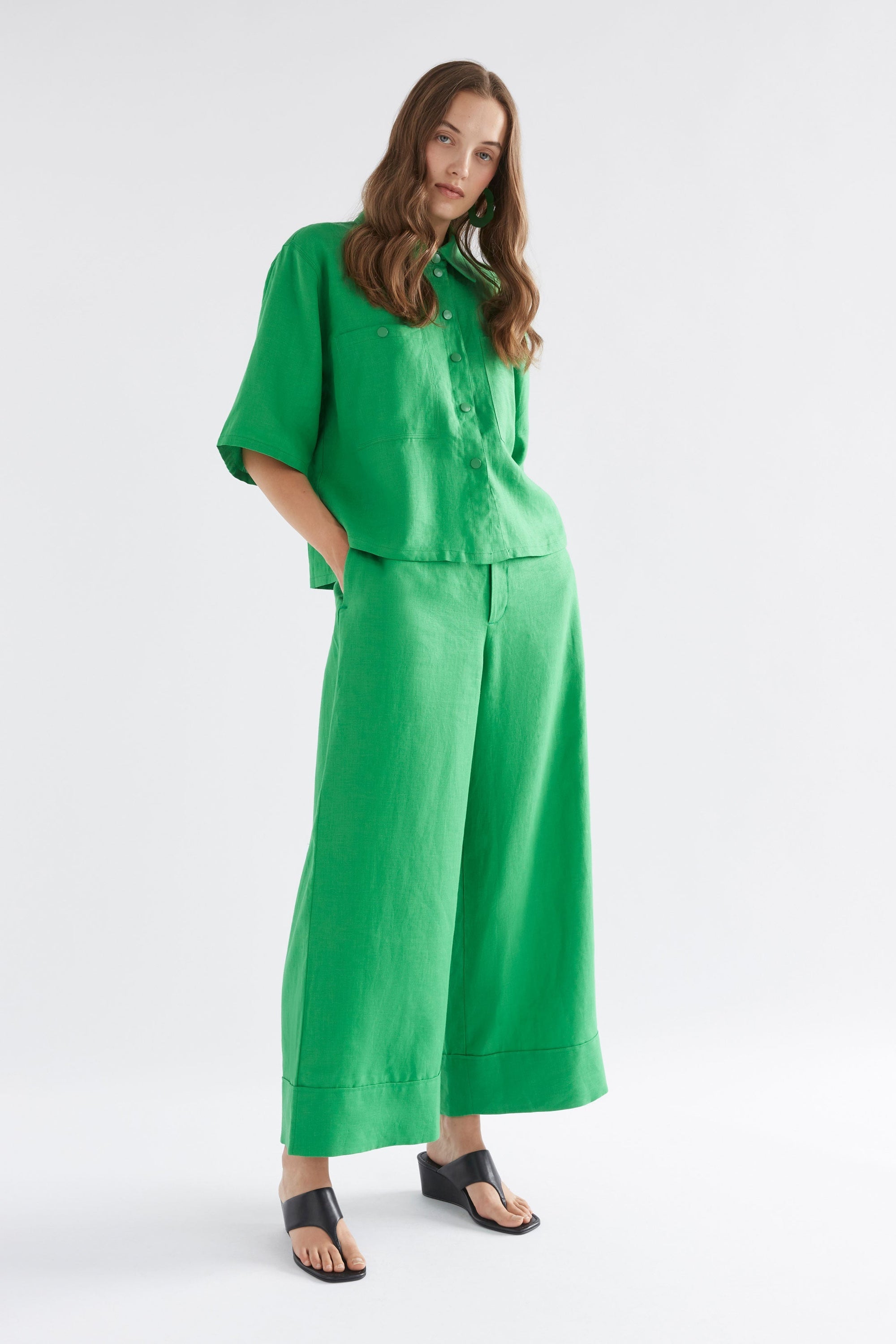 Anneli Light Pant | Vine Green
