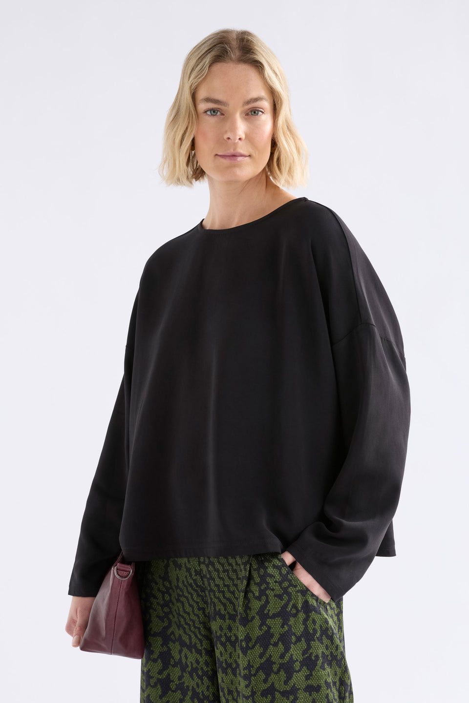 Linea Top | Black