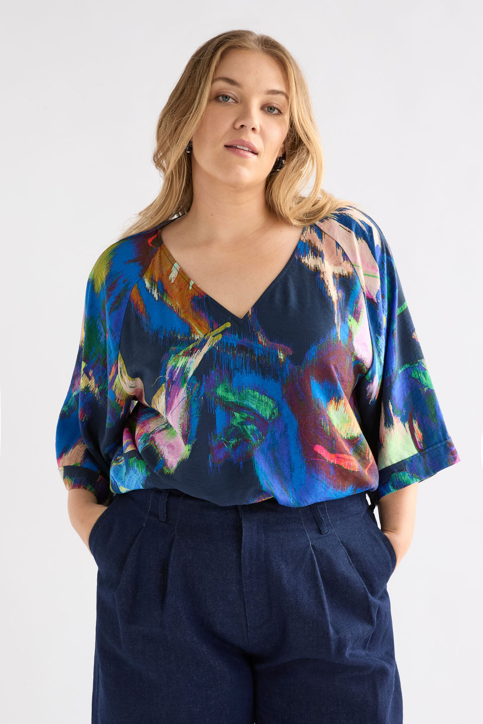 Moda V Neck Top | Vaara Print