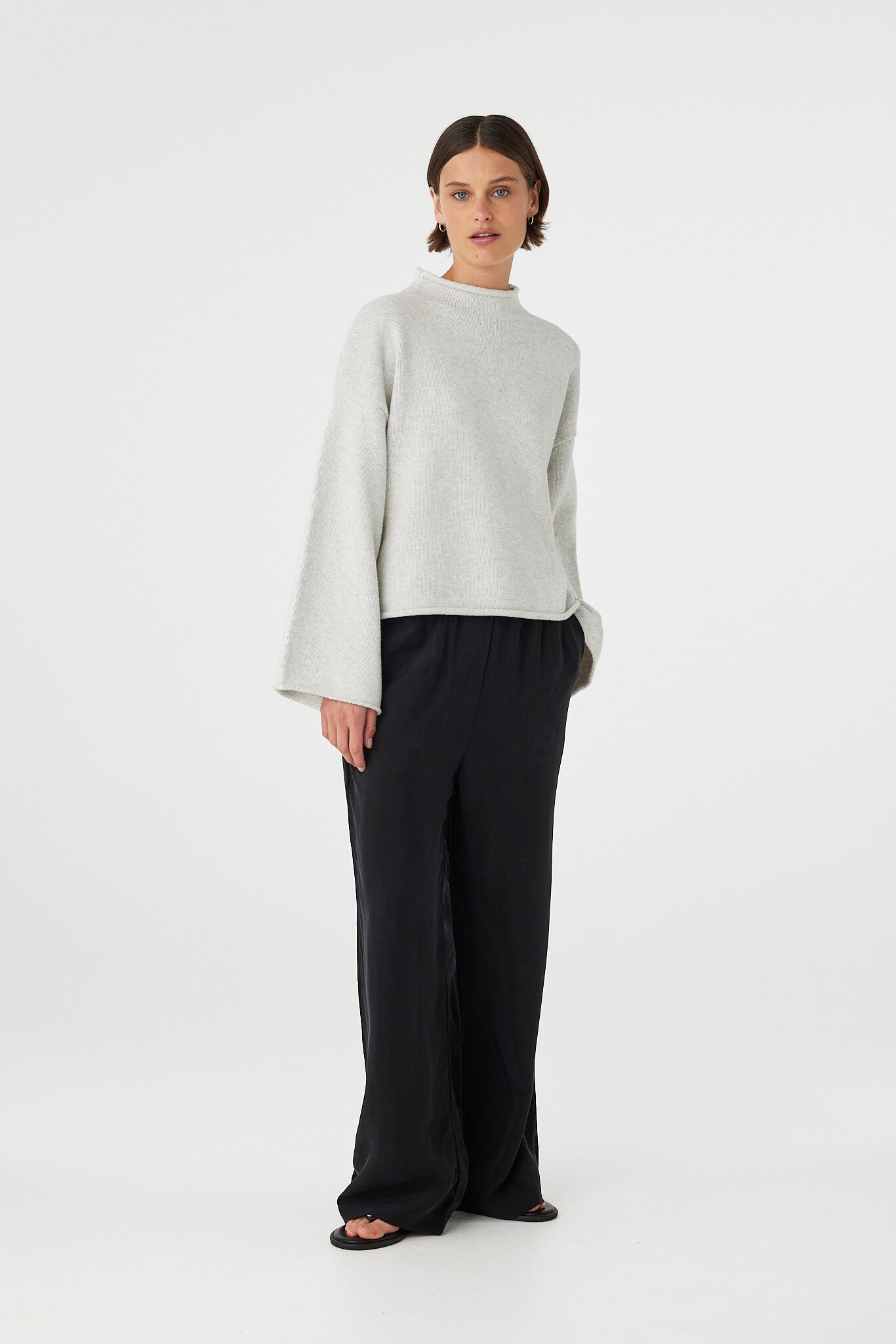 Maeve Sweater | Snow Marle