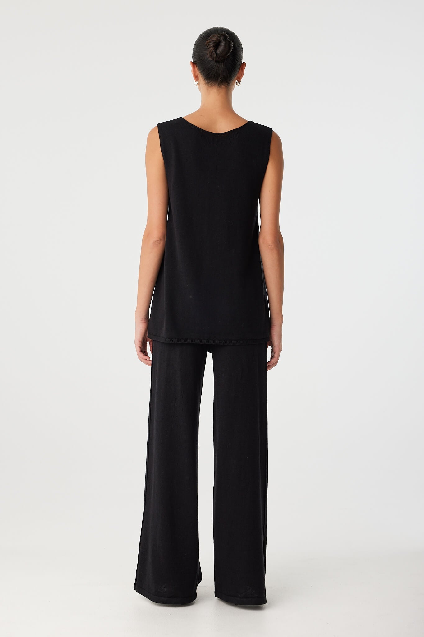 Poppy Reversible Longline Top | Black