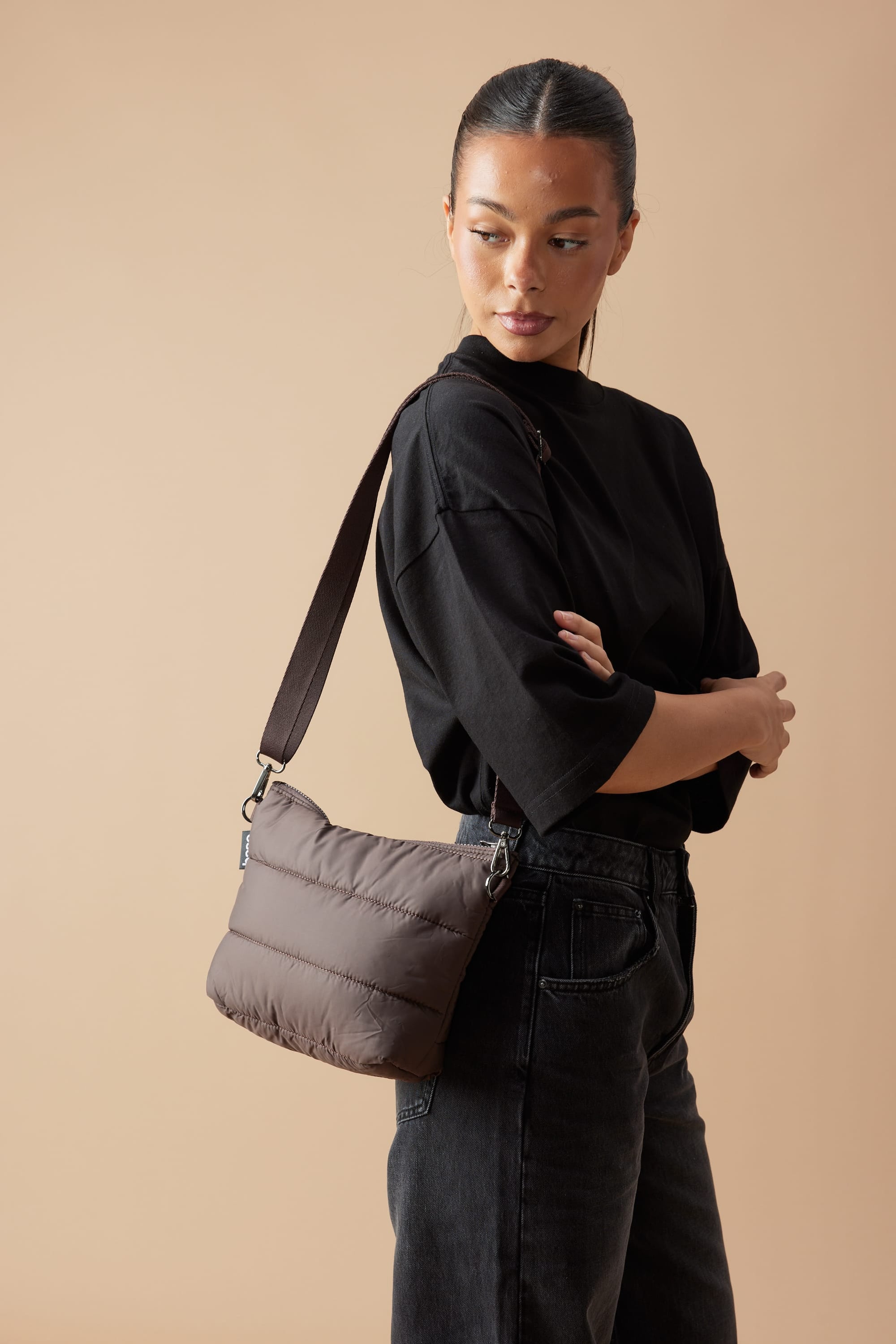 Stash Base Crossbody | Chocolate