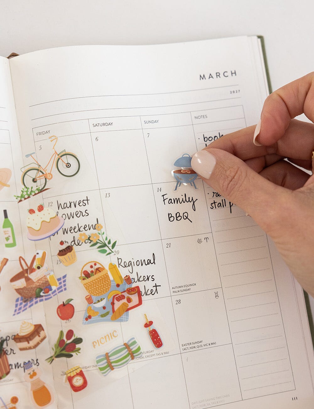 2027 Petite Vertical Planner | Laurel Green