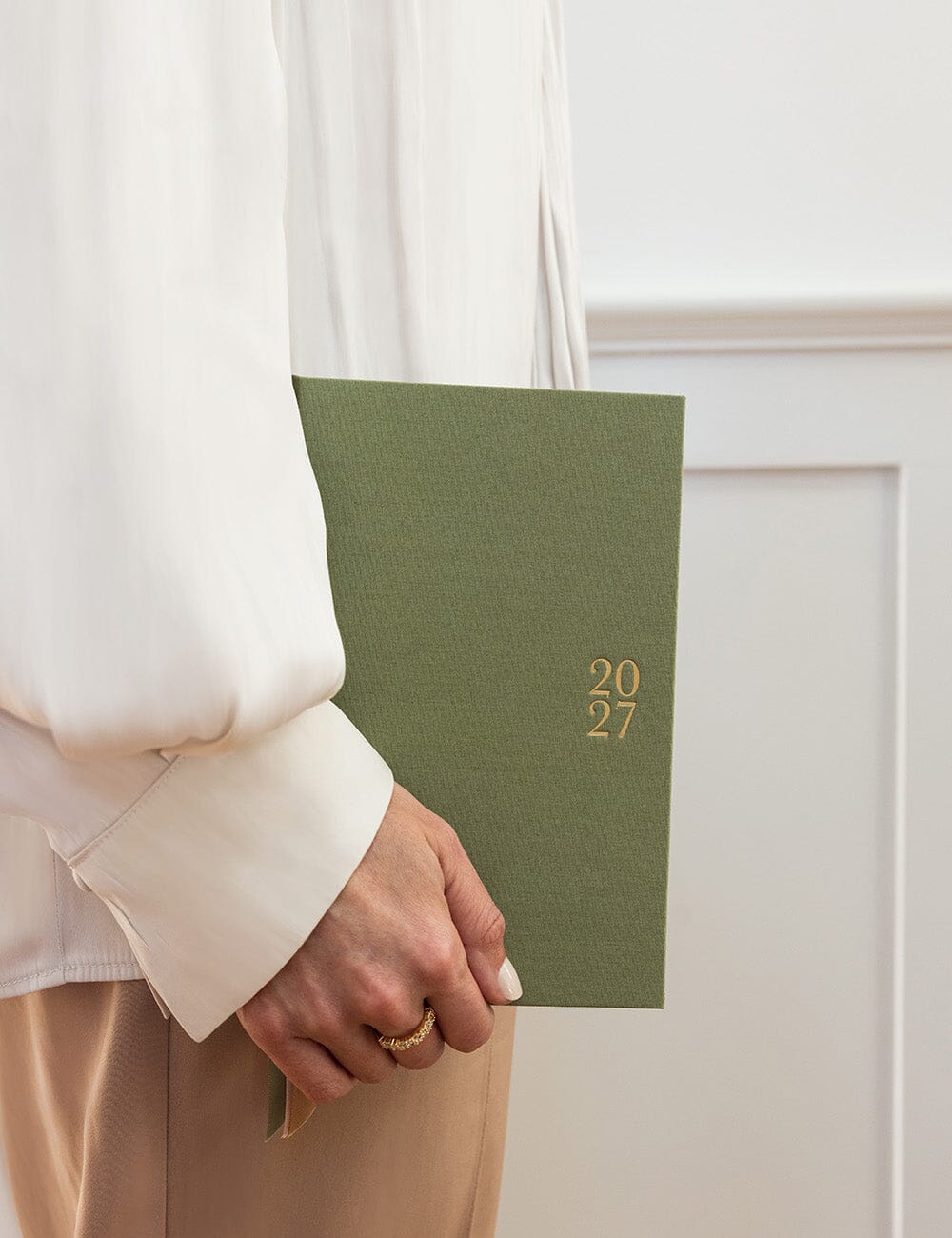 2027 Petite Vertical Planner | Laurel Green