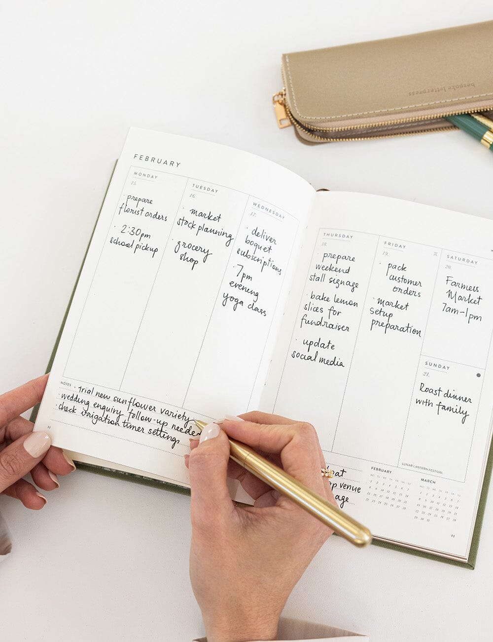 2027 Petite Vertical Planner | Laurel Green