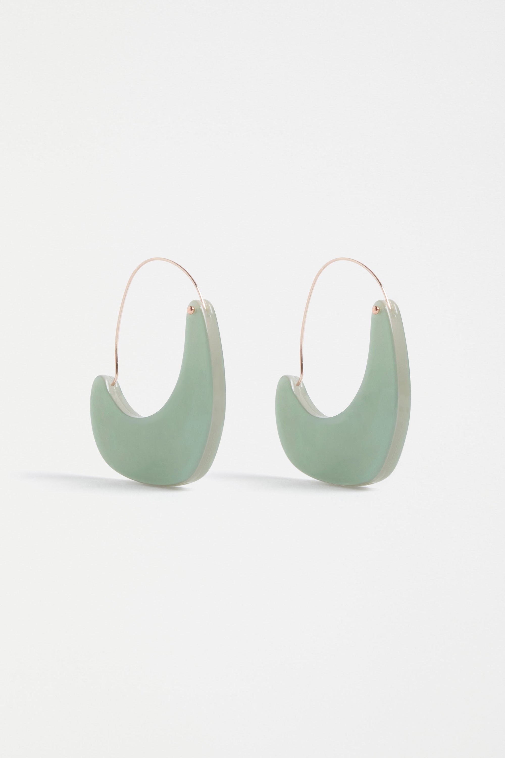 Neve Earring