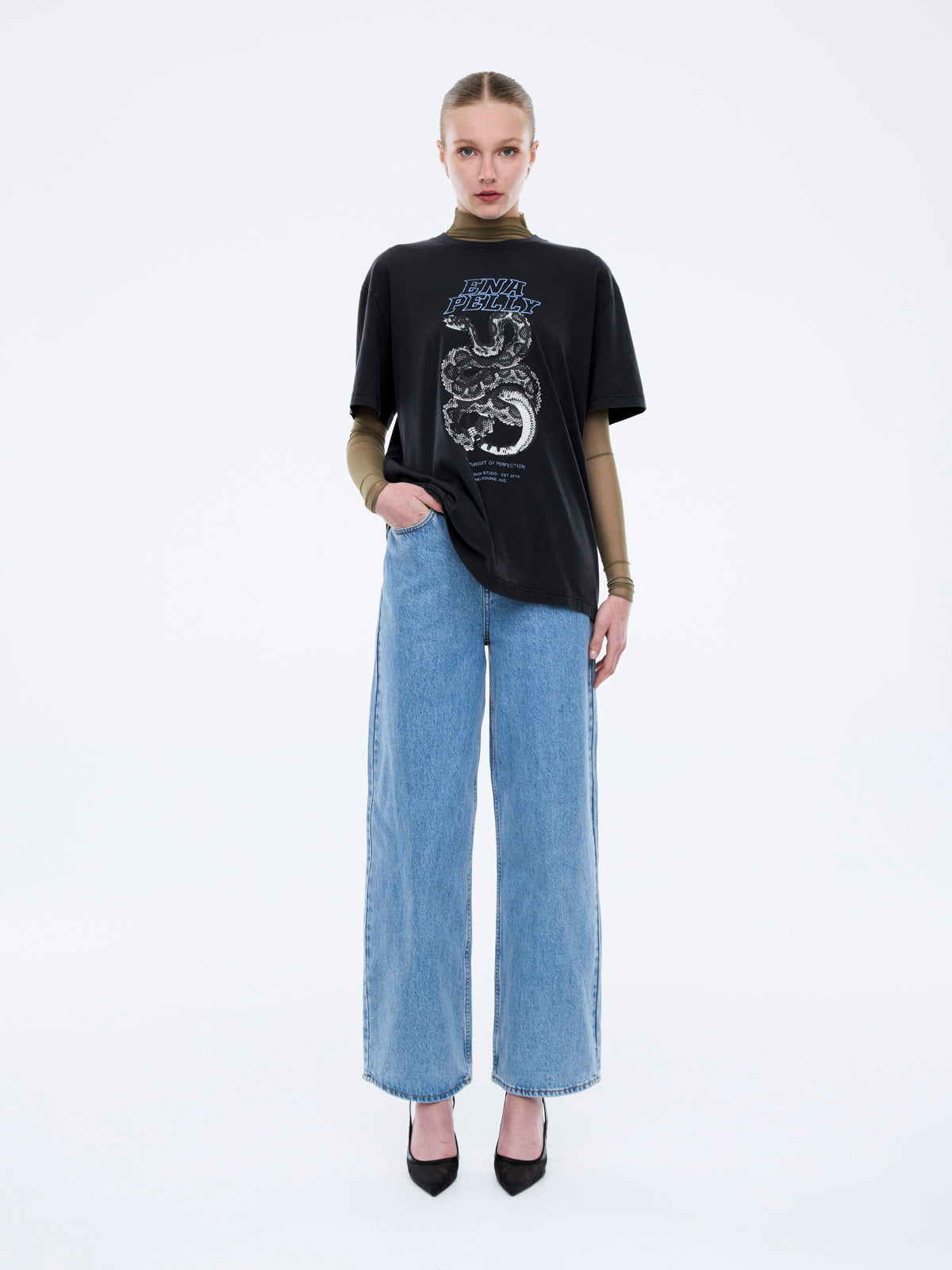 Jessie Oversized Tee Python