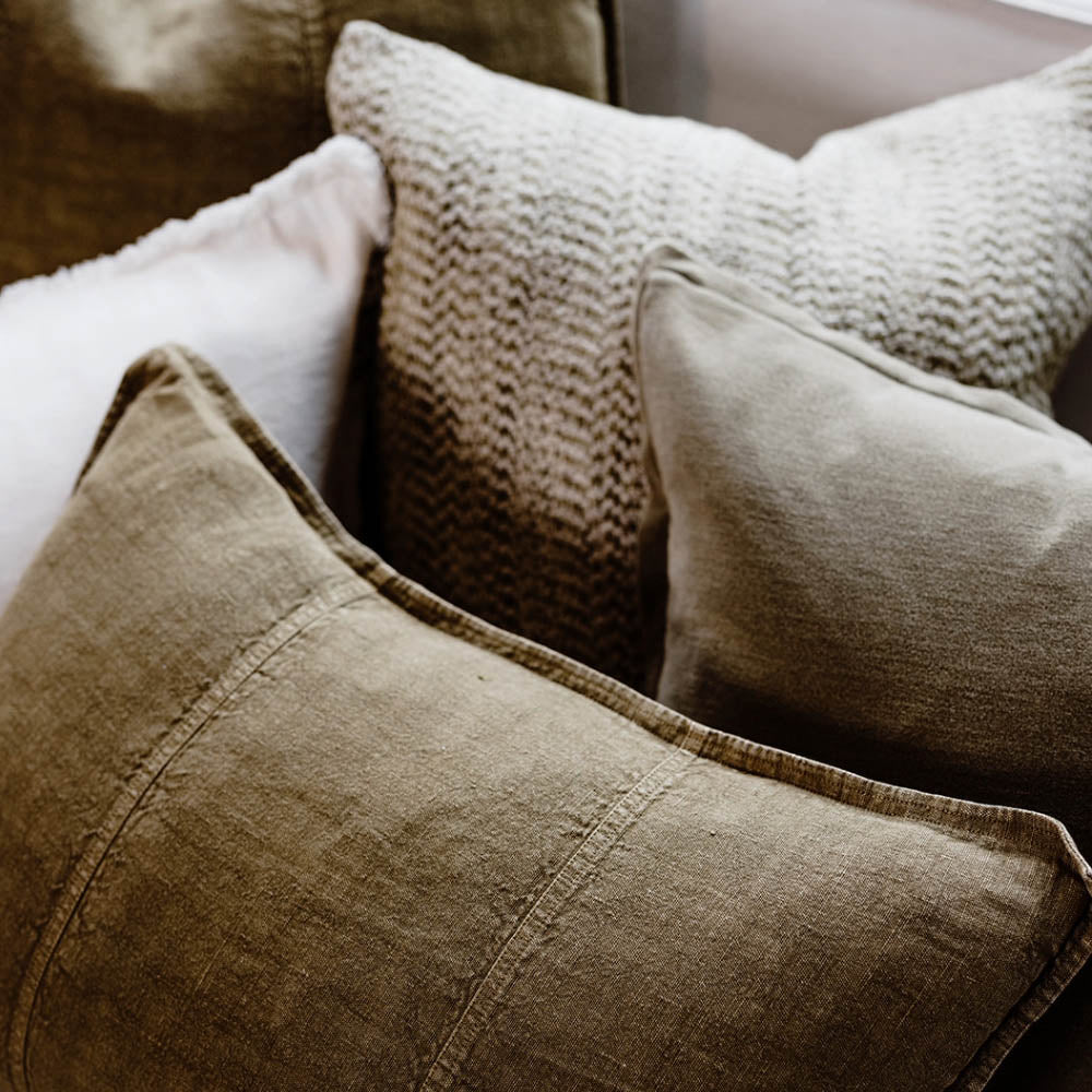 Luca Linen Cushion | Olive