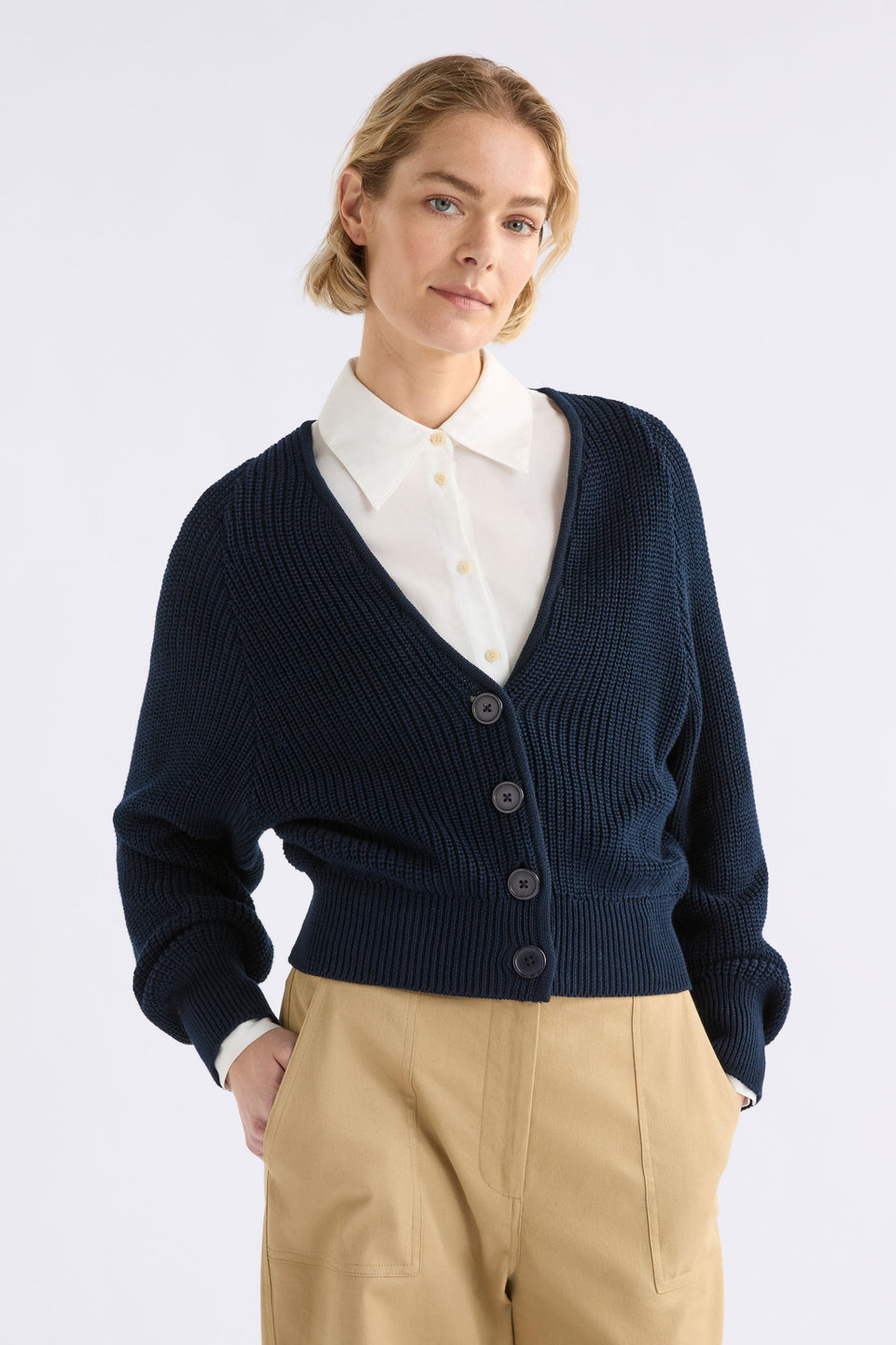 Saari Cardigan | Bright Navy