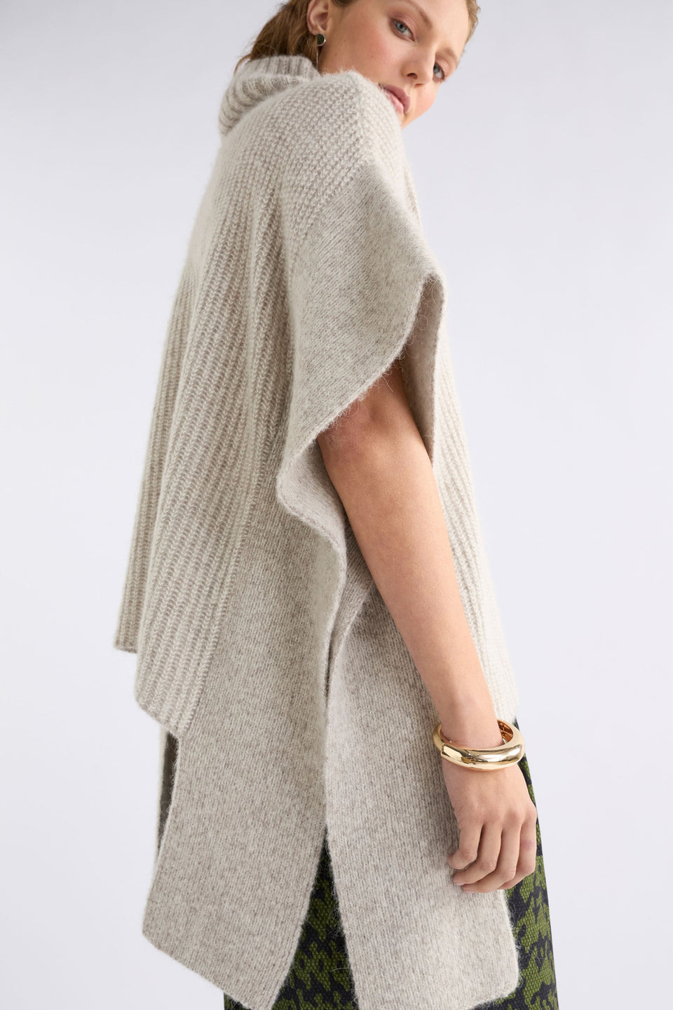 Aleph Poncho