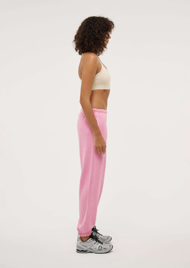 Alpha Trackpant | Prism Pink