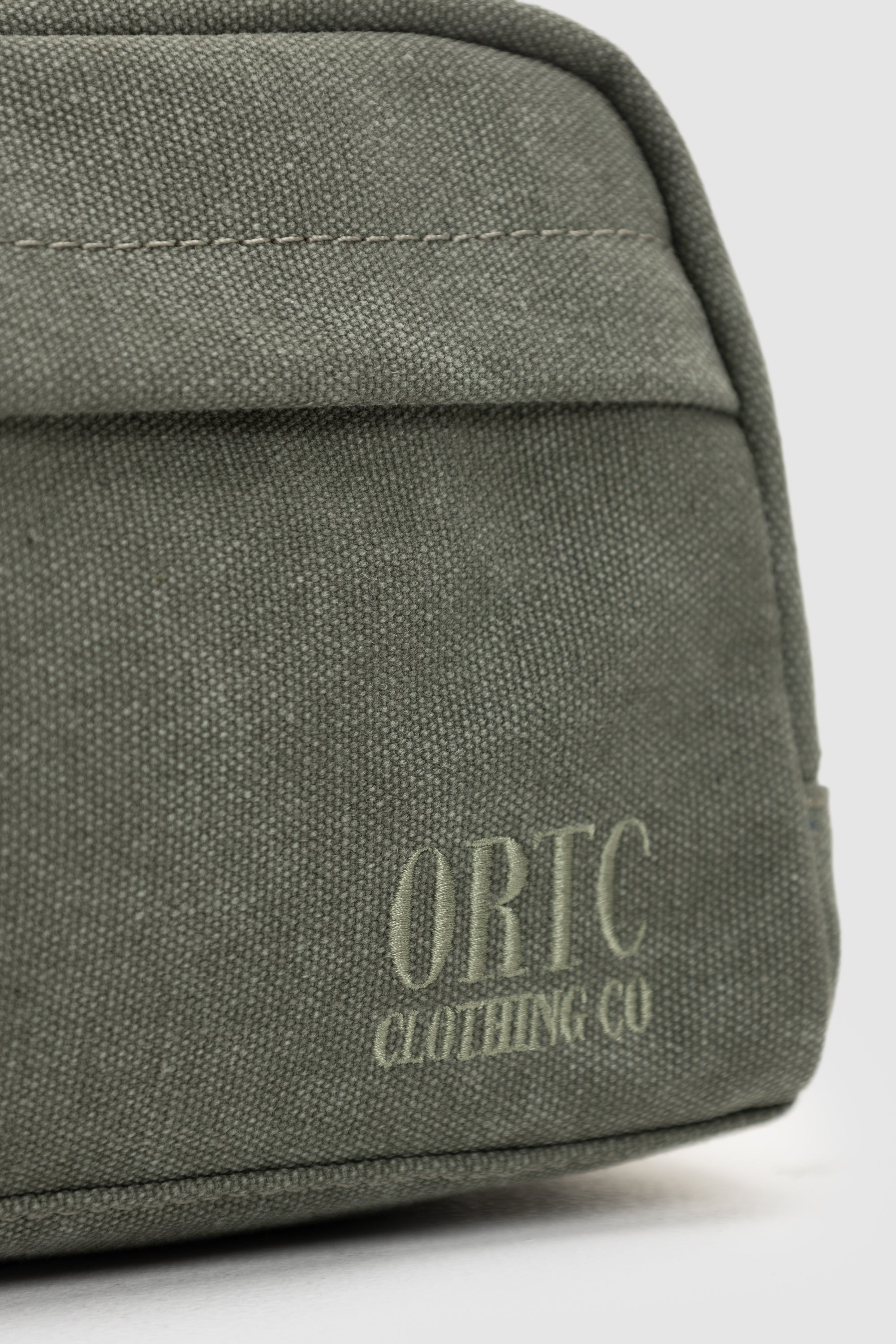 Logo Wash Bag | Pine