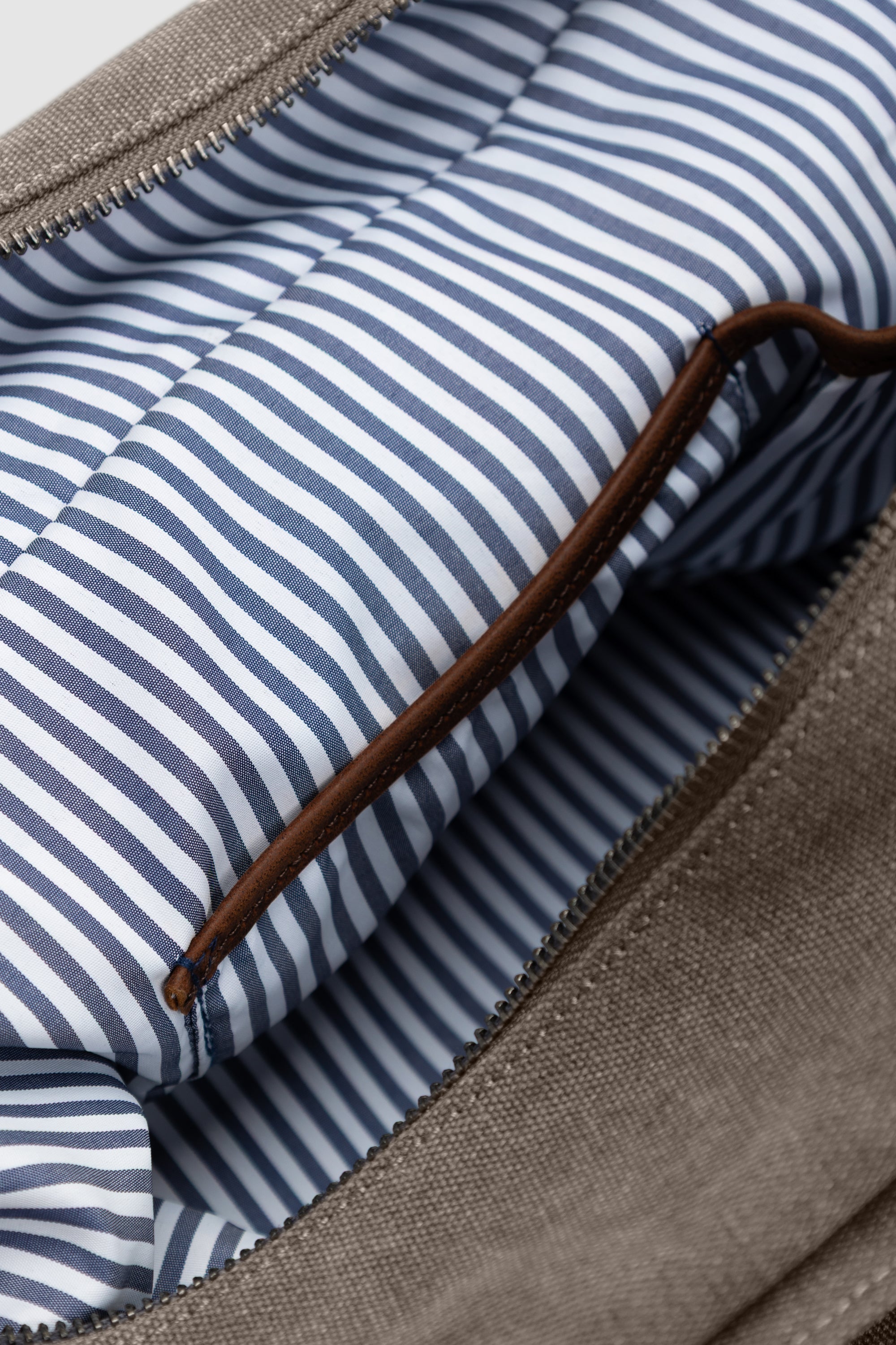 Oversized Tote Bag | Bark