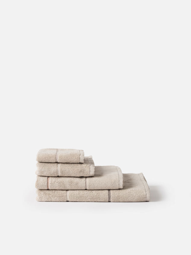 Pia Cotton Bath Towel | Oat/Multi - MOSS AND WILD